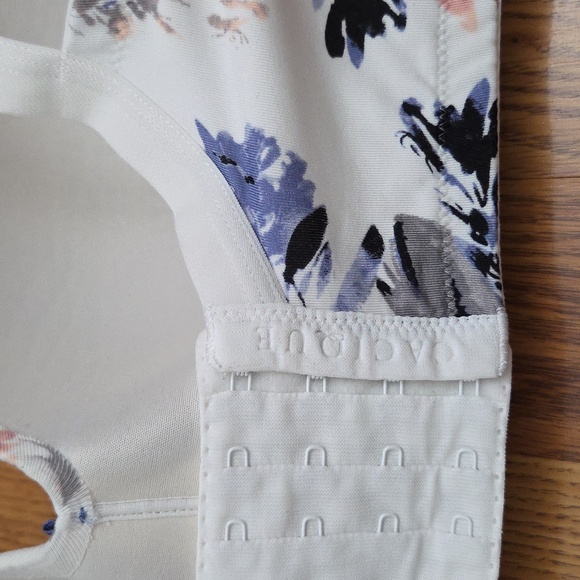 Cacique Lightly Lined T-Shirt No Wire Bra Bundle/ 38DDD - Picture 5 of 13